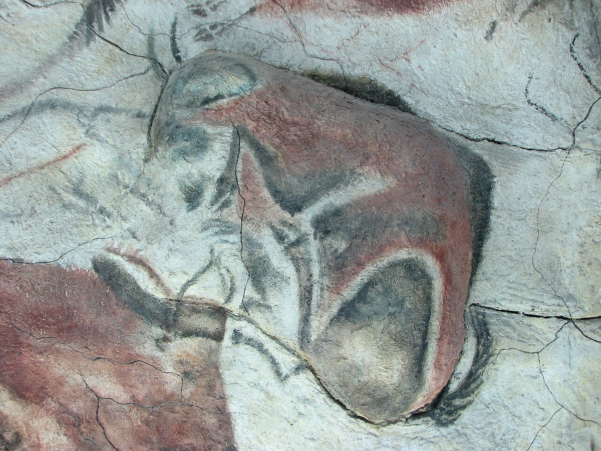 Reproduction d'un bison peint du plafond d'Altamira