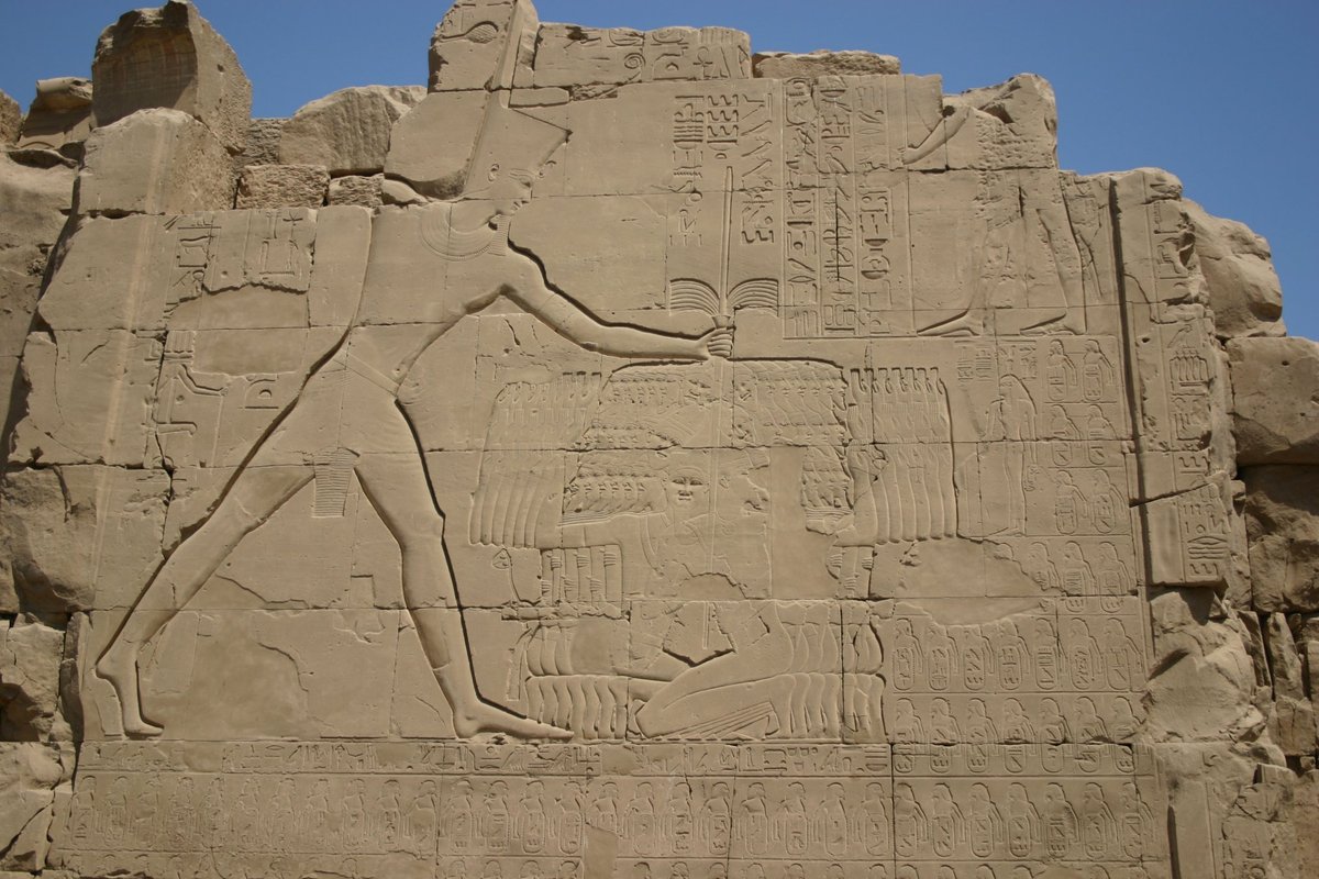 Thutmose III smiting Canaanite enemies on the seventh pylon at Karnak