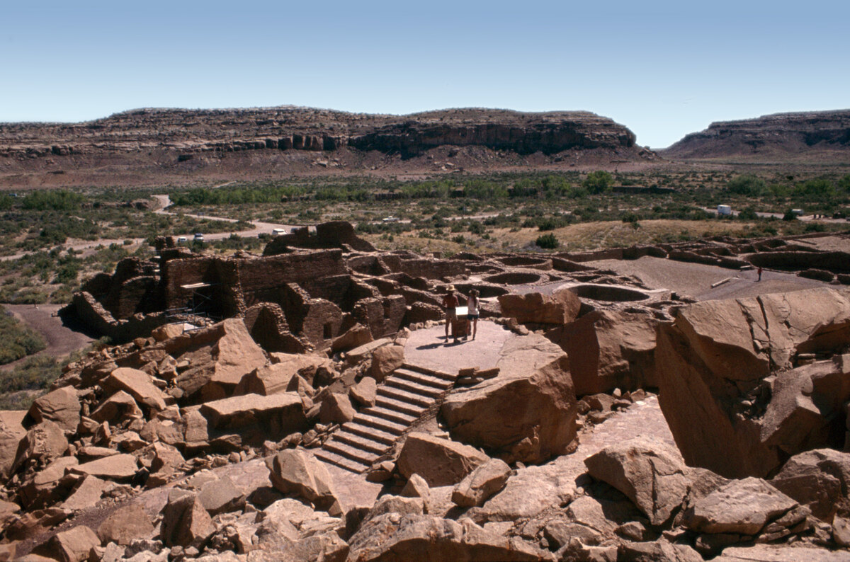 The great complex of Pueblo Bonito seen from the cliff top at Chaco Canyon