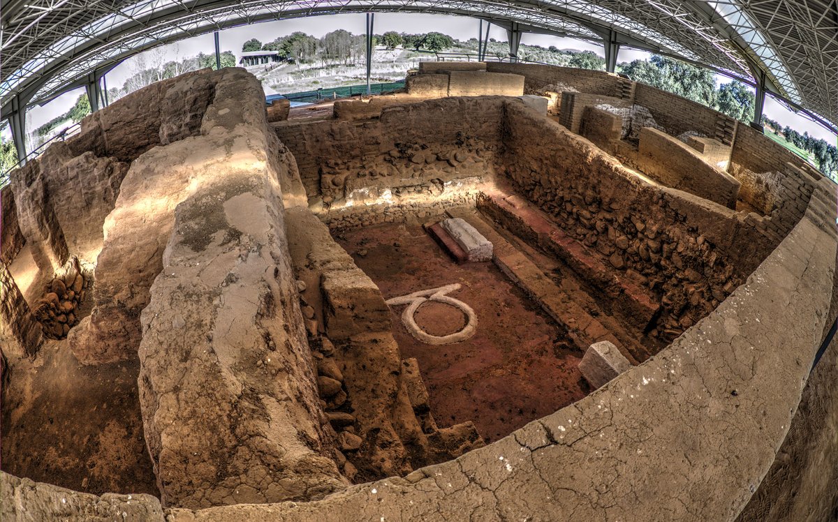 Cancho Roano site archeologique tartessien Estrémadure Espagne