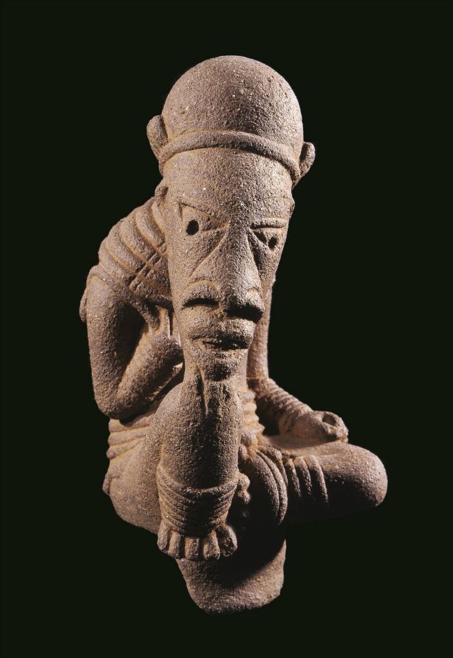 Tête en terre cuite de la culture Nok, Nigeria, 500 av. J.-C. - 200 ap. J.-C.