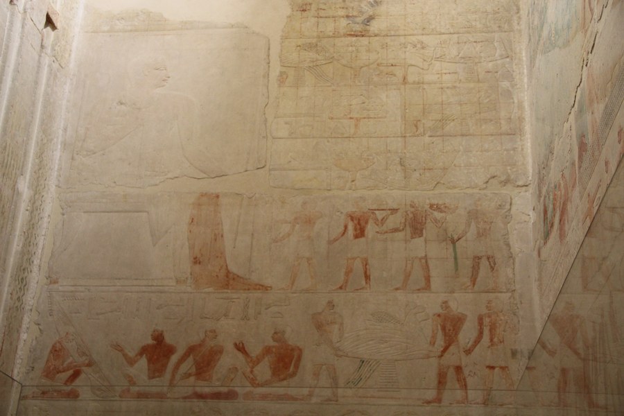 Bas-relief de pierre de Saqqarah, Ve dynasty, vers 2400 av. J.-C. - CC BY