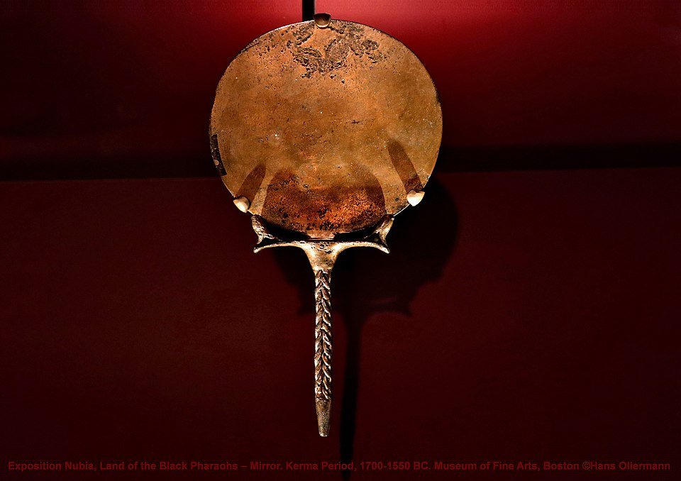 Miroir de la periode de Kerma, 1700-1550 av. J.-C.