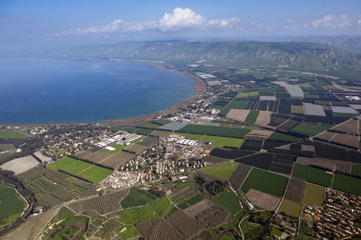 Sea of Galilee (Lake Kinneret), Israel - Wikimedia Commons CC BY-SA 2.0