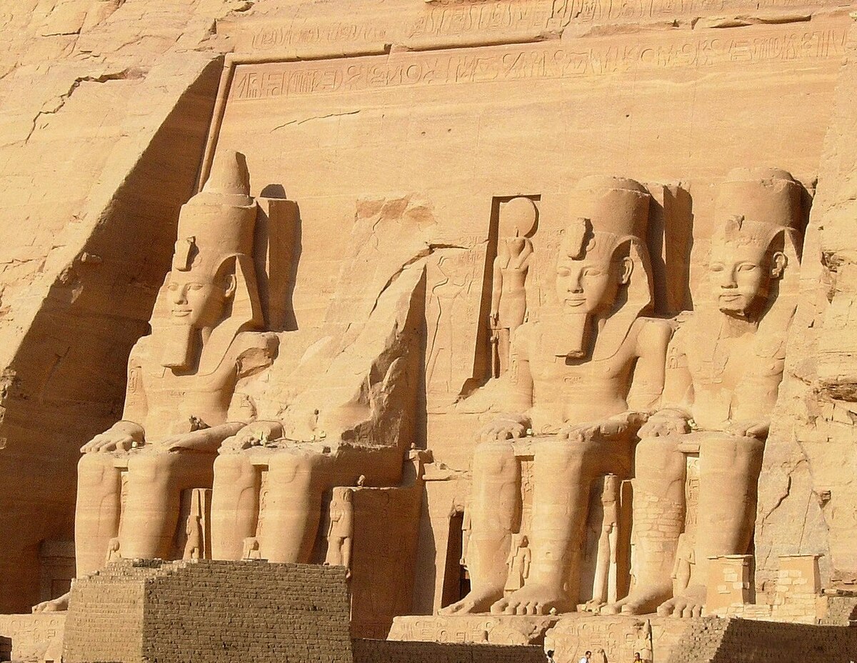 Abu Simbel temple frontal view with colossal statues of Ramesses II