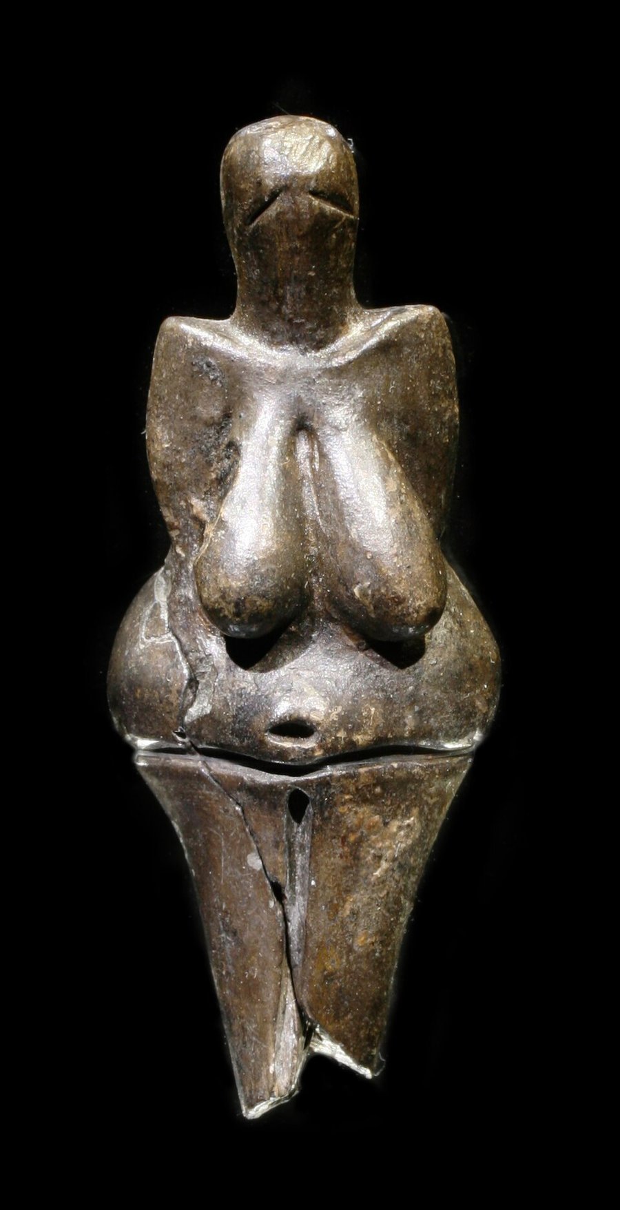 Venus de Dolni Vestonice, la plus ancienne ceramique connue, Moravie tcheque